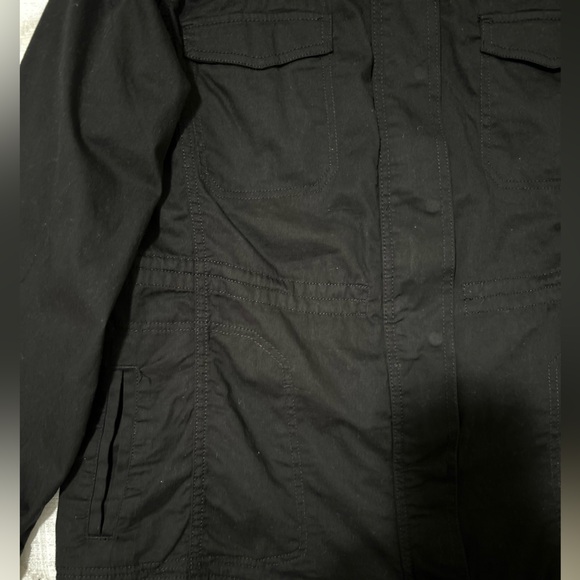 Women’s Black Utility Jacket - Picture 14 of 14